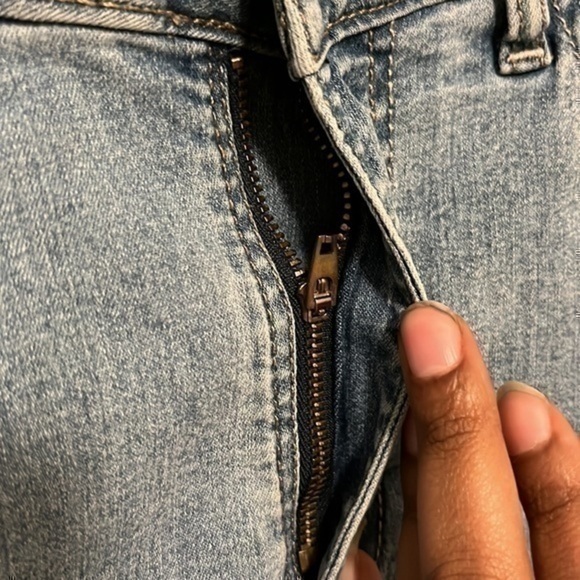 Lee skirt - Picture 2 of 4